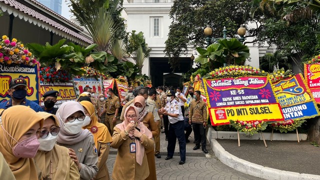 Suasana halal bi halal bersama Gubernur Anies Baswedan di Pendopo Balai Kota DKI Jakarta, Senin (9/5/2022). Foto: Haya Syahira/kumparan