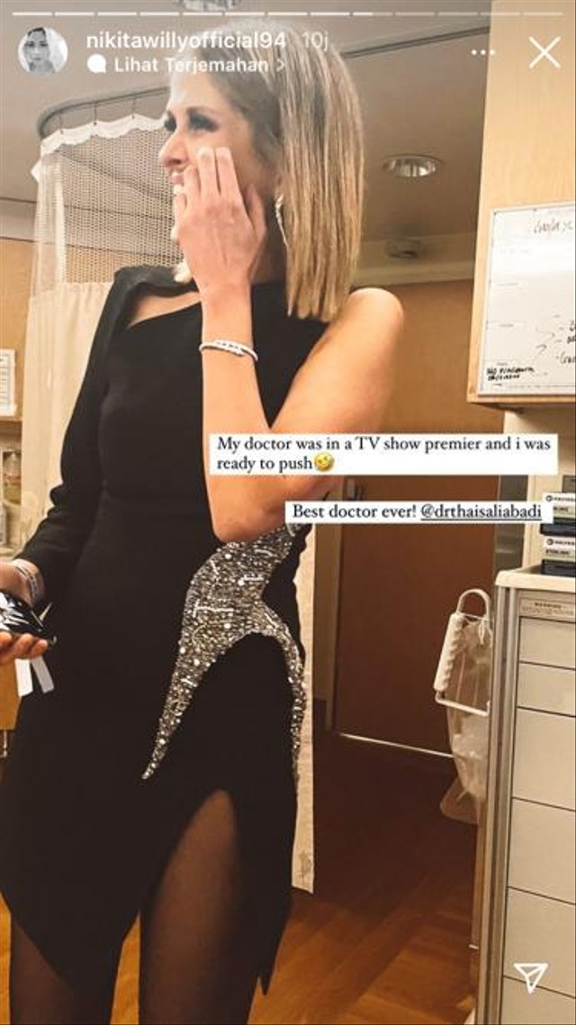Dokter kandungan Nikita Willy pakai gaun pesta saat bantu persalinan. Foto: Instagram