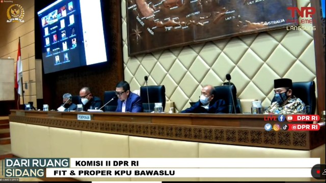 Komisi II DPR adakan Fit And Proper Tes calon anggota KPU Bawaslu. Foto: YouTube/DPR