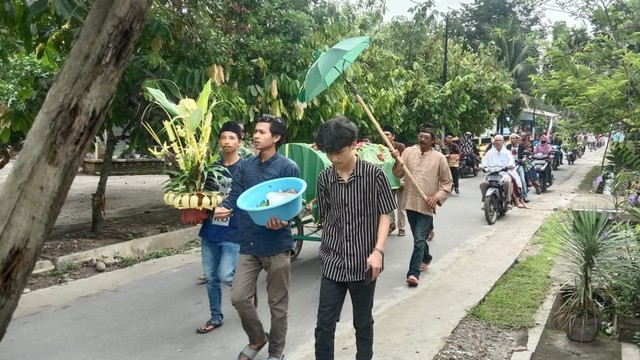 Suasana pemakanan model Novi Amalia di Kota Tebing Tinggi, Sumatera Utara. Foto: Dok. Istimewa