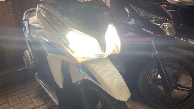 Pilihan lampu LED untuk sepeda motor. Foto: Autovision