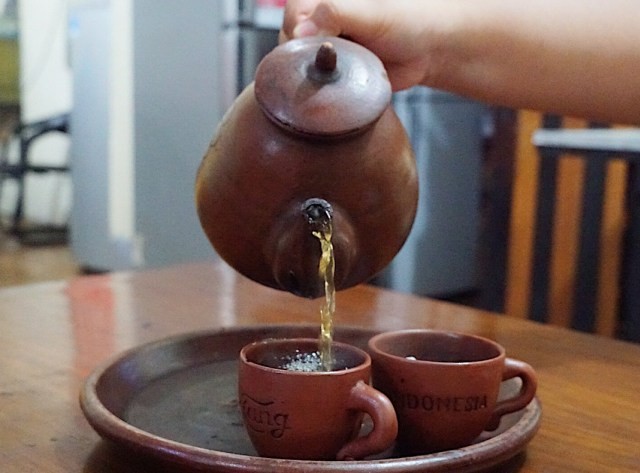 Teh Tawar vs Teh Manis, Mana yang Lebih Menyehatkan? (7398)