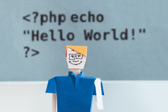 Ilustrasi Penulisan PHP. Foto: Kobu Agency/unsplash