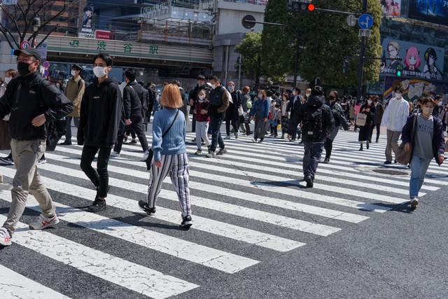 Aktivitas penyeberangan pejalan kaki di Shibuya Crossing. Foto: Ahmad Ariska/acehkini