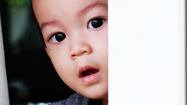 Kenapa Balita Suka Melihat Ibu BAB? Foto: Shutterstock