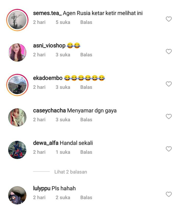 Kocak, Wanita Ini Pura-pura Cuci Piring Saat Dikejar Satpol PP (33871)