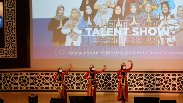 Talent Show Mahasiswa Berprestasi UAD (Foto: Humas UAD)