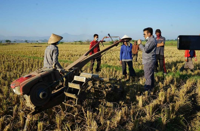 Antara G20, Petani, dan Penyuluh Milenial (50674)