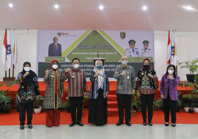 Pemprov Lampung Raih Penghargaan Kinerja Pemerintah Provinsi Tipe A dari BKN RI (2)