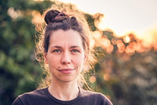 Cara menghilangkan tahi lalat hidup. Foto: Unsplash