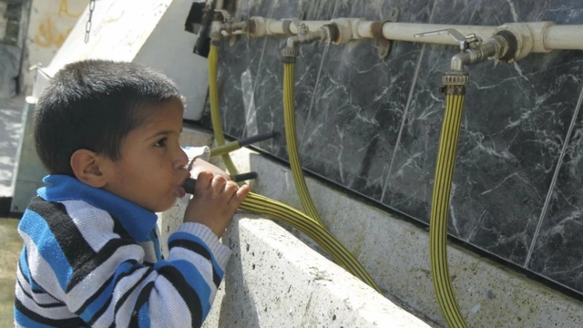 Pada sesi pertemuan ke-48 Dewan Hak Asasi Manusia PBB yang berlangsung pada Senin (12/10/2021) lalu, Institut Global untuk Air, Lingkungan dan Kesehatan dan Pemantau Hak Asasi Manusia Euro-Mediterania mengatakan air di Gaza tidak dapat diminum dan perlahan meracuni warganya.