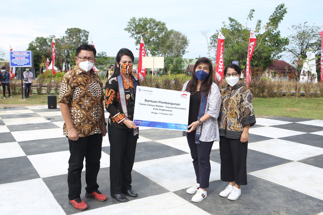 Kota Singkawang Kini Punya Skate Park, Sumbangan dari FIF Group (32809)