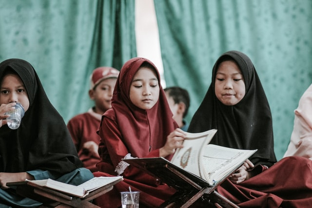 Batasan Aurat Perempuan Sesuai Ajaran Islam Dan Dalilnya Kumparan Com