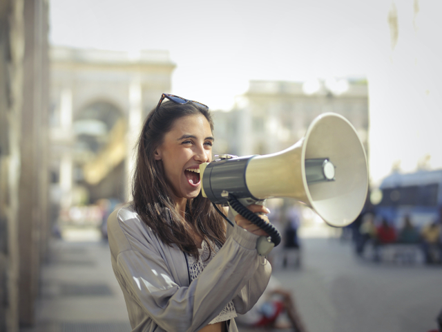 Sopran adalah salah satu jenis suara manusia. Foto: Pexels