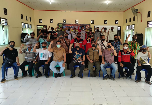 gambar 1. Sosialisasi dan Bimtek PLTB di Kecamatan Talisayan Kabupaten Berau