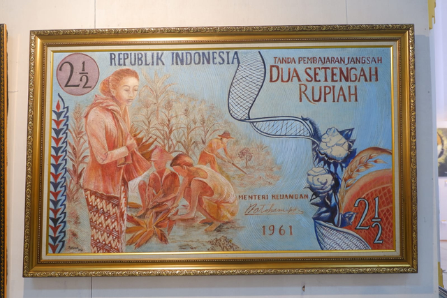 Melihat Pameran Seni Rupa di Gedung Dewan Kesenian Lampung (3)