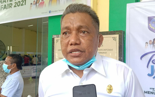 Kepala Dinas Tenaga Kerja dan Transmigrasi (Nakertrans) Provinsi Maluku Utara, Ridwan Goal Putra Hasan. Foto: SAR/cermat