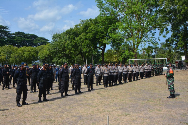 Apel Kesiapan Pengamanan Kunjungan Wakil Presiden RI di Situbondo