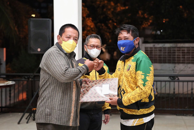 Gubernur Lampung Beri Penghargaan dan Bonus untuk Atlet Peraih Medali PON Papua (1)