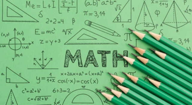 Sistem persamaan linear tiga variabel adalah salah satu materi dalam aljabar. Sumber: Freepik.com