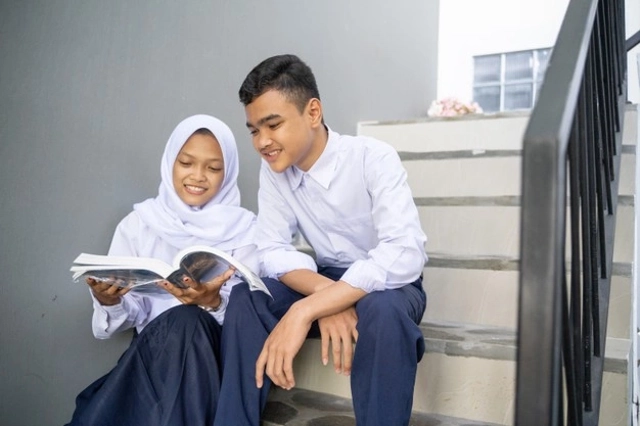 Ilustrasi cara menentukan alur cerita, sumber gambar: https://www.unsplash.com/