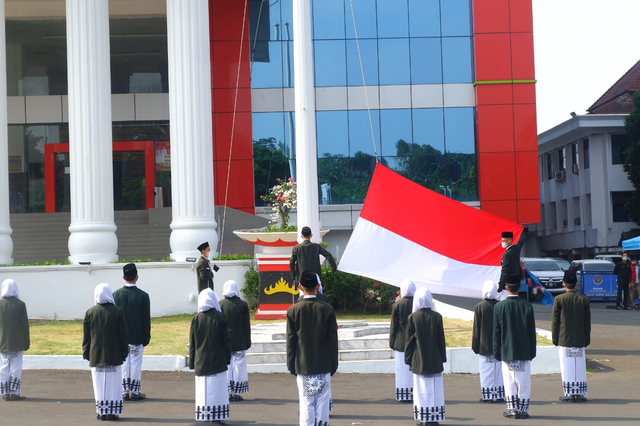 Hari Santri Nasional di Tengah Pandemi, Ini Pesan Wali Kota Bandar Lampung (1)