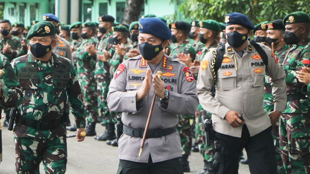 Kapolri Puji Pengabdian Terbaik TNI Polri di Papua (117776)