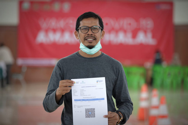 Foto: Vaksin Pfizer untuk Warga Aceh (156119)