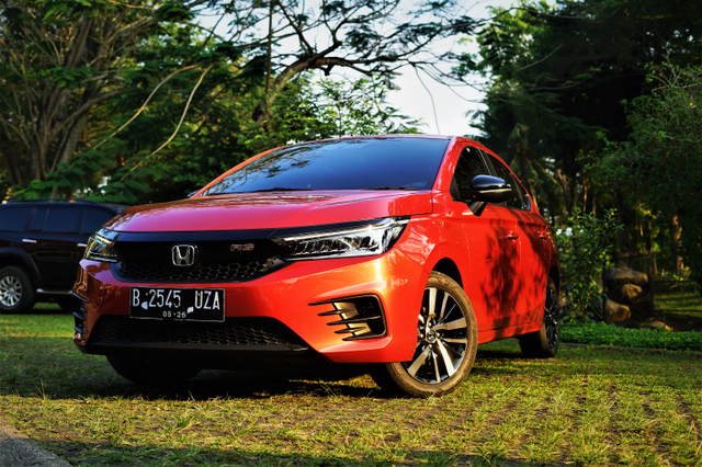 Pilihan Mobil Baru Rp 300 Jutaan yang Punya Fitur Cruise Control (13330)