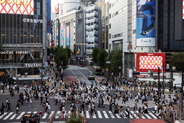 Potret kawasan Shibuya di Jepang yang kembali sibuk. Foto: Yuki Iwamura/AFP