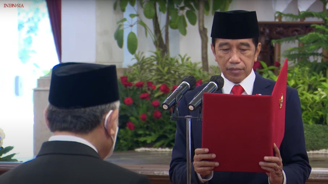 Jokowi Resmi Lantik 17 Duta Besar, Ini Daftarnya | Kumparan.com