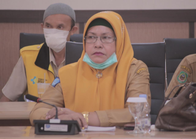 Kepala Dinas Kesehatan Kota Ternate, Nurbaity Maradjabessy. Foto: SAR/cermat