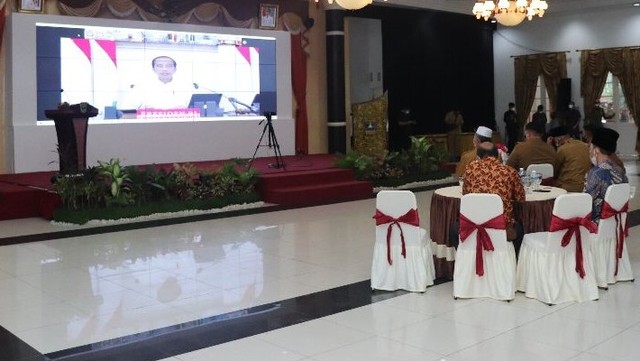 Rapat Pemprov Sumatera Barat dengan Presiden Joko Widodi secara virtual. Foto: dok Humas