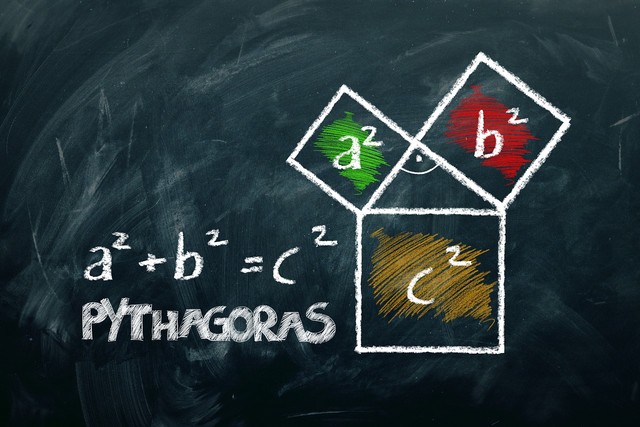 Ilustrasi Teorema Pythagoras. Sumber: Pixabay
