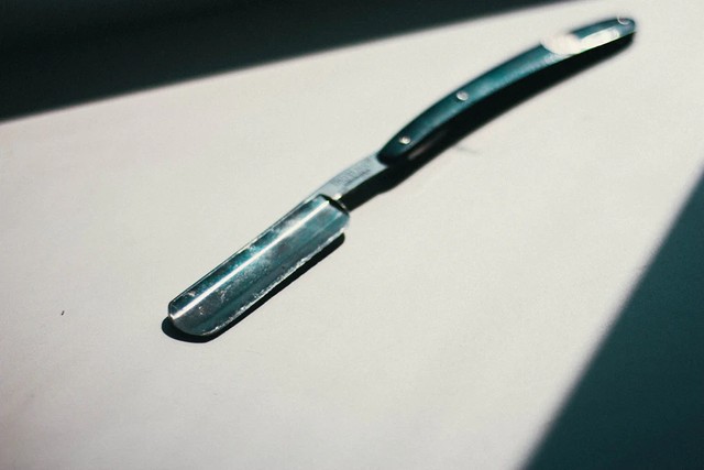 Alat Cukur. Foto: Unsplash