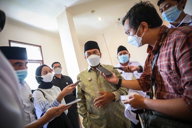 Wali Kota Bandung Resmi Luncurkan Aplikasi Gemar Kiblat