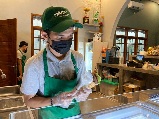 Dwayne's Gelateria: Kafe Pilihan untuk Menikmati Gelato dengan Bermacam Rasa (2)