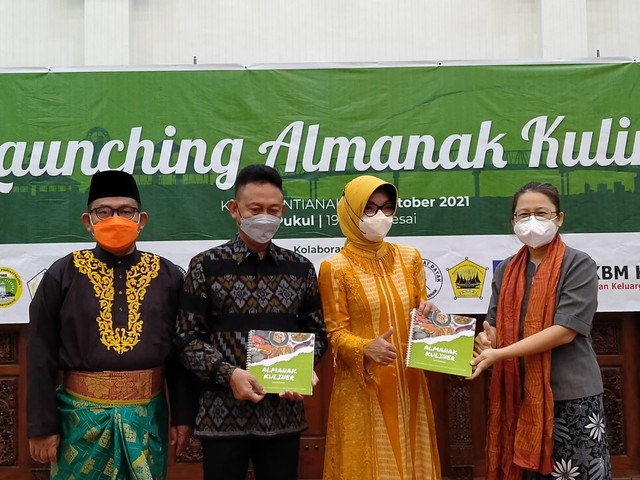 Launching buku 'Almanak Kuliner' yang dihadiri Wali Kota Pontianak. Foto: Dok. Istimewa