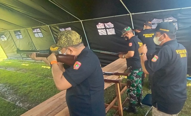 Suasana gelaran kejuaraan menembak