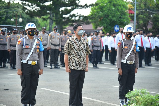 Bripka IS, Oknum Polri yang Terlibat Perampasan Mobil di Lampung Resmi Dipecat (2)