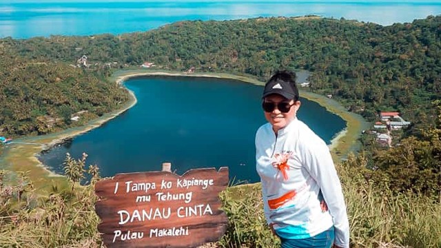 Ini Spot Terbaik Menikmati Pesona Danau Cinta Pulau Makalehi di Kabupaten Sitaro (72254)