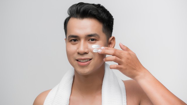 Ilustrasi skin care untuk pria. Foto: Shutter Stock