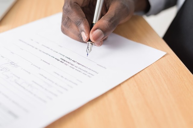 Surat Keterangan Usaha dari desa. Foto: Unsplash