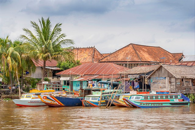 Ilustrasi rumah limas berasal dari daerah Sumatera Selatan, sumber gambar: https://www.unsplash.com/