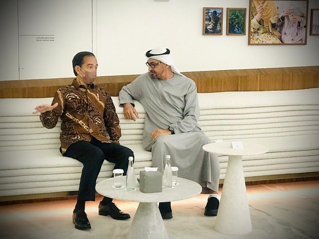 Saat Pangeran MBZ Temani Presiden Jokowi di Dubai Expo. Foto: Laily Rachev/Biro Pers Sekretariat Presiden