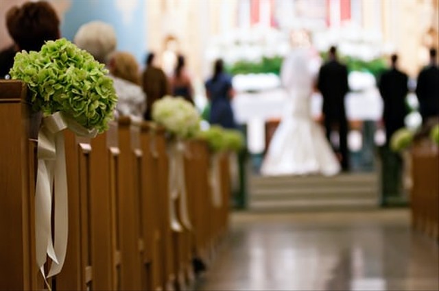 Unsplash.com - Khotbah Pernikahan Kristen