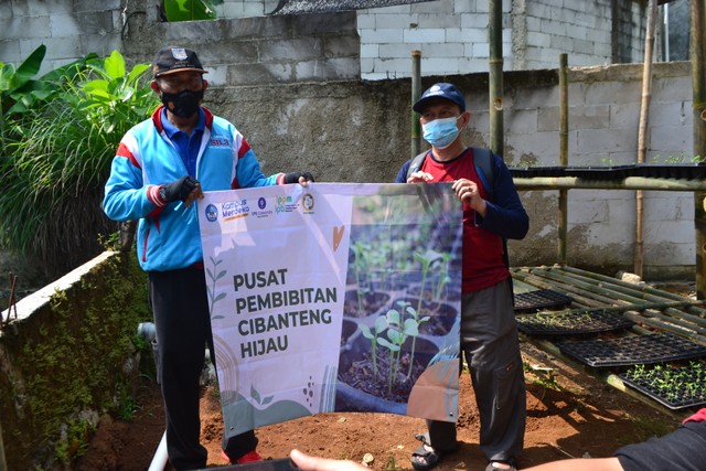 Peresmian oleh Kepala Desa Cibanteng dan Ketua Departemen Ekonomi Sumberdaya dan Lingkungan IPB University