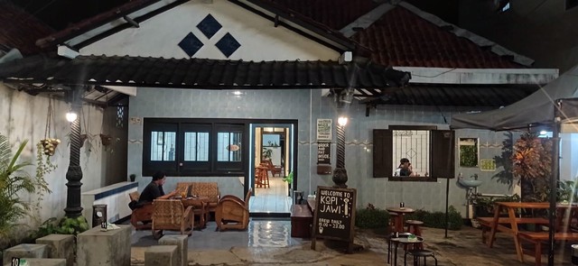 kedai kopi jawi. foto: koleksi pribadi Andika Bayu Setyaji