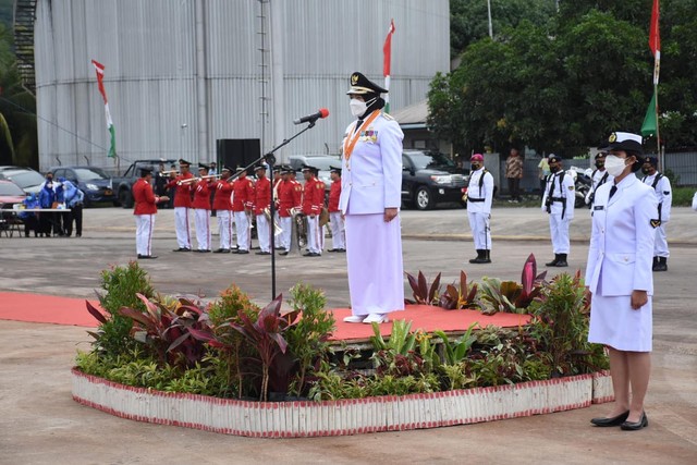 Walkot Bandar Lampung Lakukan Tabur Bunga Peringati Hari Pahlawan Nasional (1)