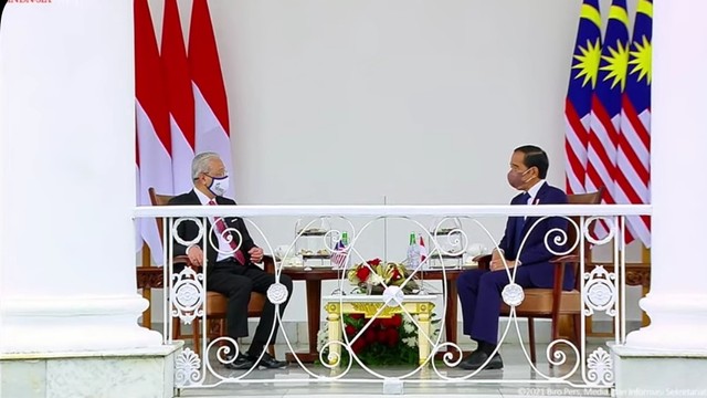 Serba-serbi Pertemuan Jokowi dan PM Baru Malaysia (8981)